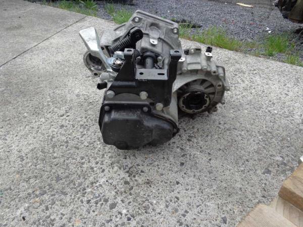 BOITE DE VITESSE MANUEL VAG - Vue 2